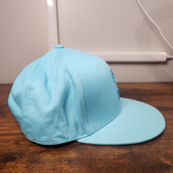 2023 Chicago Cubs SGA Baby Blue 1934 Budweiser Logo Cap Hat Snapback - Picture 4 of 7